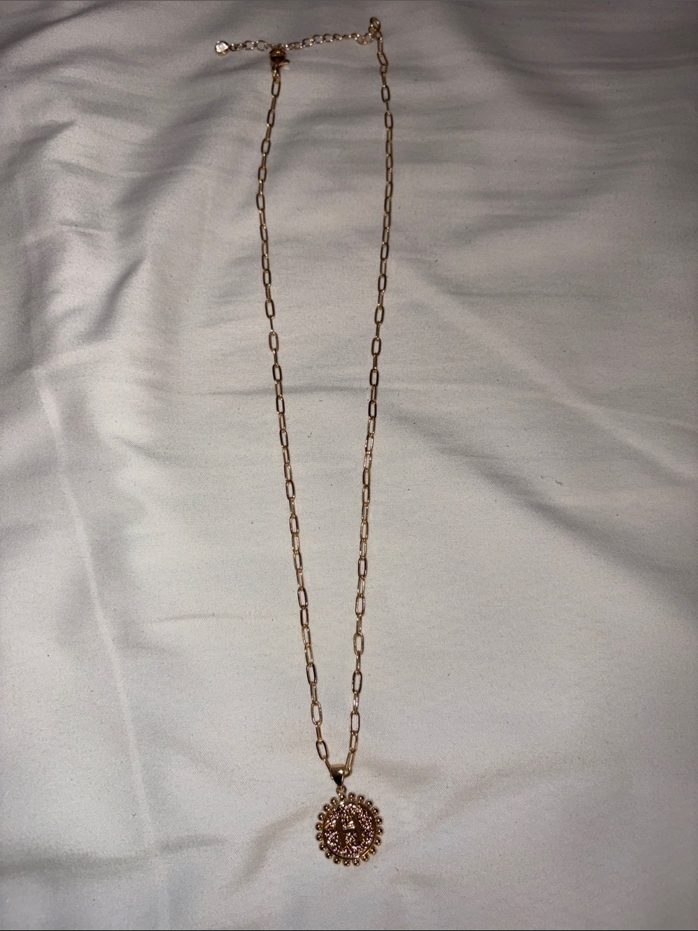 Initial letter H Golden paper clip necklace with adjustable length
